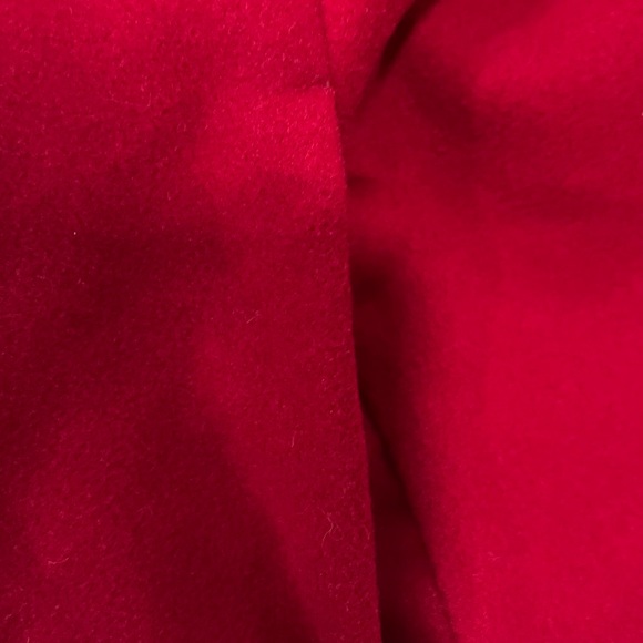 Women's Red Cape Coat - Picture 7 of 8